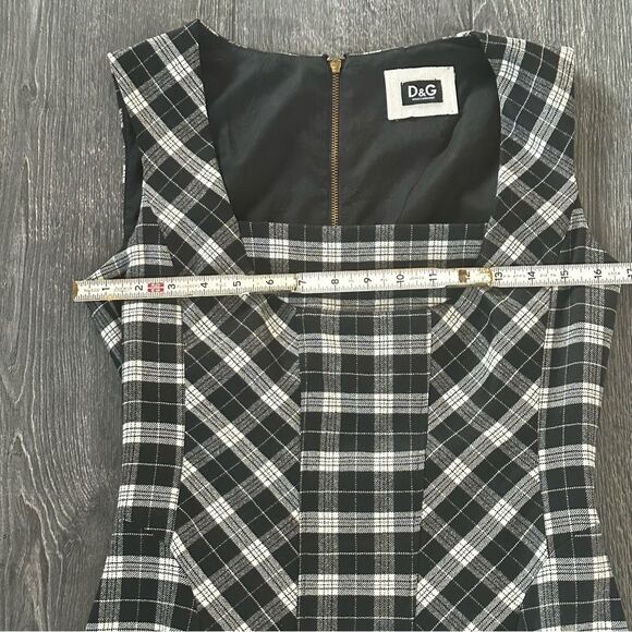 DOLCE & GABBANA classic black and white wool checkered plaid sleeveless pencil - Picture 6 of 10